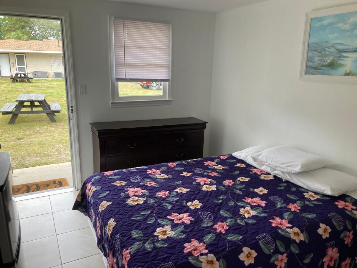 Riviera Motor Lodge Atlantic Beach Εξωτερικό φωτογραφία